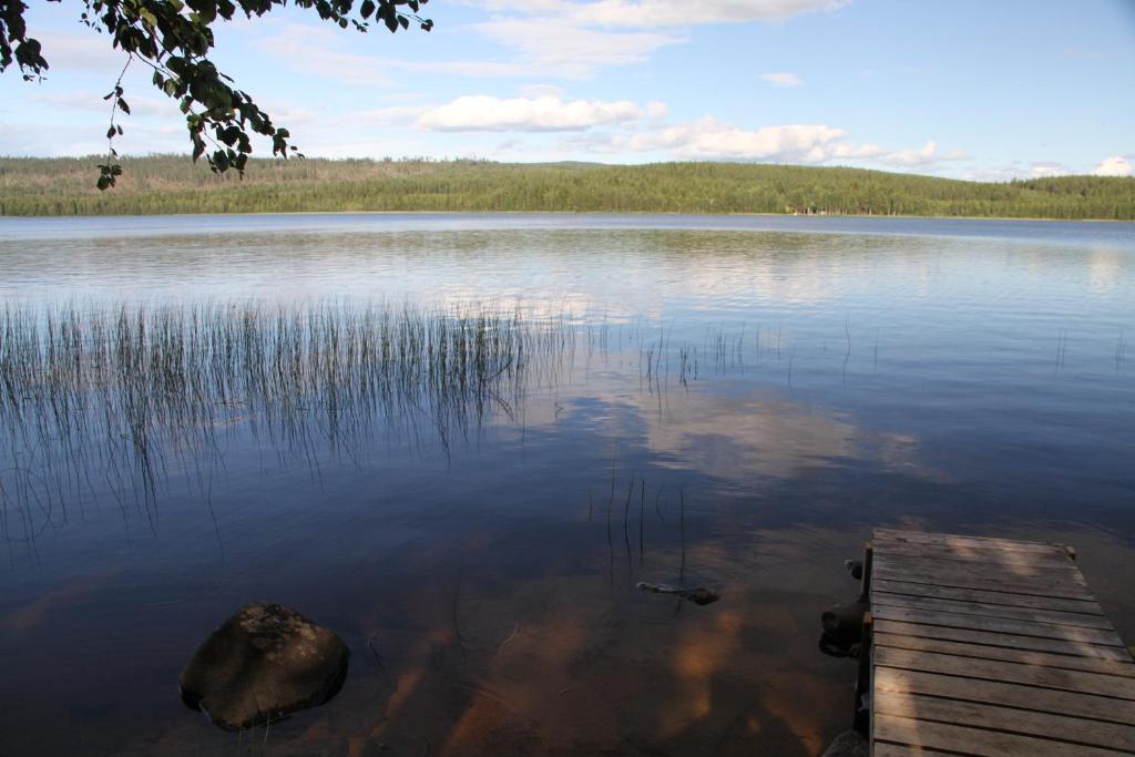 Puolukkamaan Pirtit Vila Lampsijärvi Exterior foto